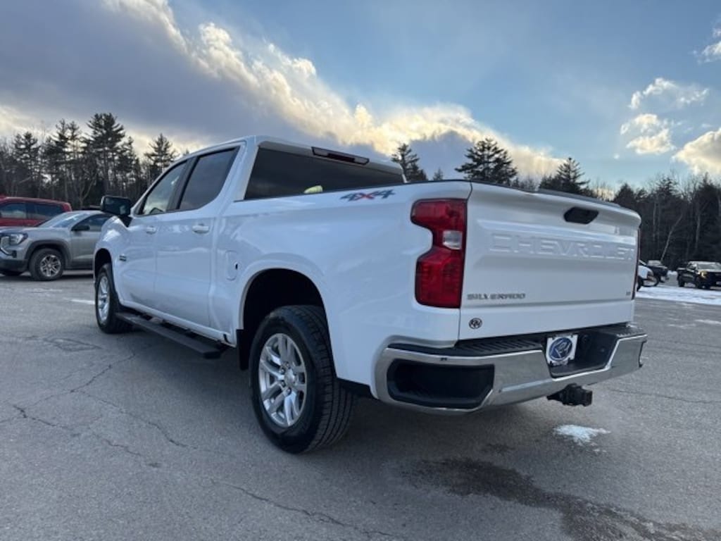 Used 2021 Chevrolet Silverado 1500 LT Truck Crew Cab