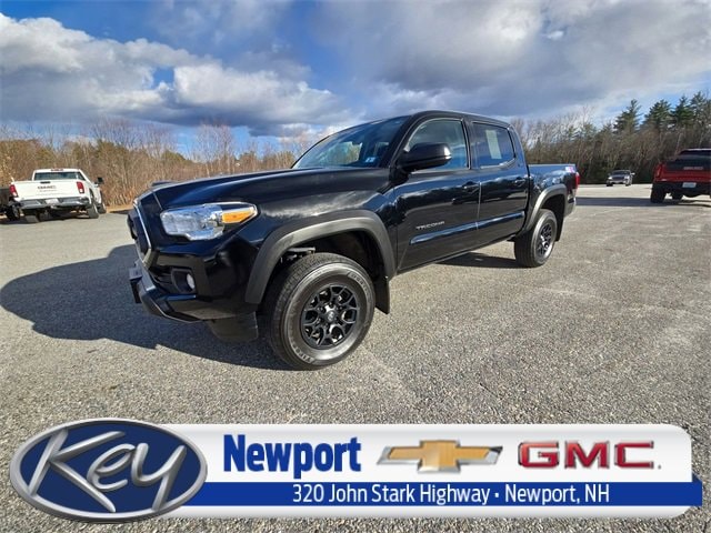 2023 Toyota Tacoma SR5's photo