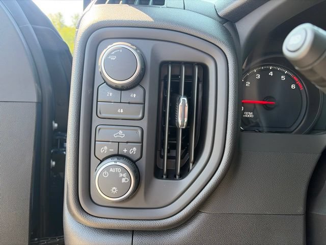 2026 Chevrolet Silverado 2500 HD Custom - Photo 17