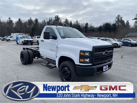 2023 Chevrolet Silverado 6500 HD LT Truck