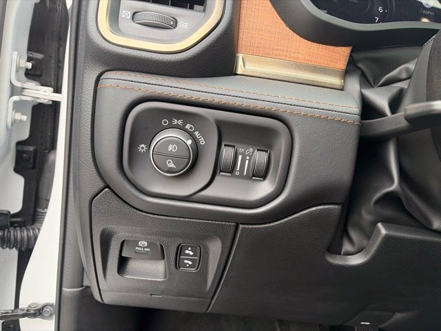 2024 RAM Ram 1500 Pickup Longhorn - Photo 18