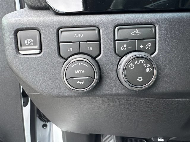 2026 Chevrolet Silverado 1500 LT - Photo 17