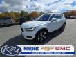 Used 2022 Volvo XC40 T5 Momentum SUV