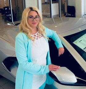 Staff member SABRYNA WALLACE from ID_5fb4830b29cb