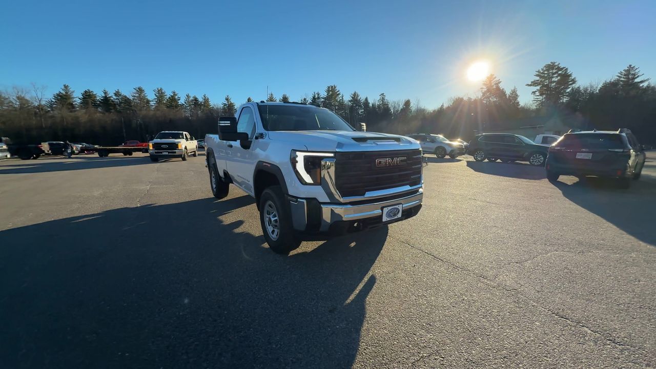 2025 Gmc Sierra 3500 HD Pro photo 2