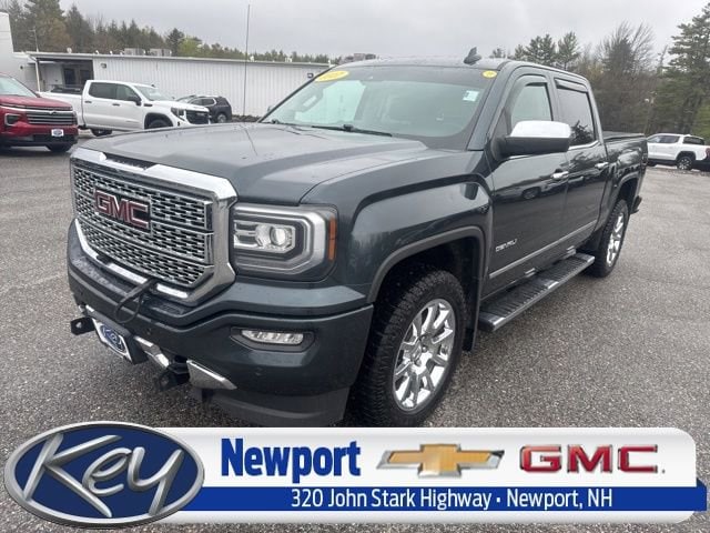 2017 GMC Sierra 4WD Crew Cab Short Box's photo