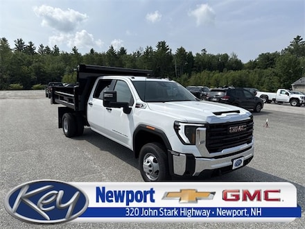 2025 GMC Sierra 3500 HD Chassis Cab Pro Truck