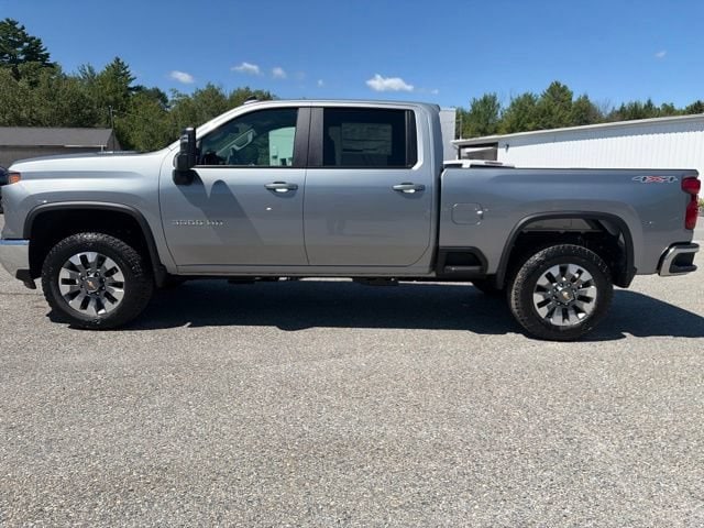 2026 Chevrolet Silverado 3500 HD LT - Photo 3