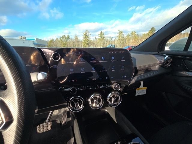 2026 Chevrolet Blazer EV LT - Photo 10