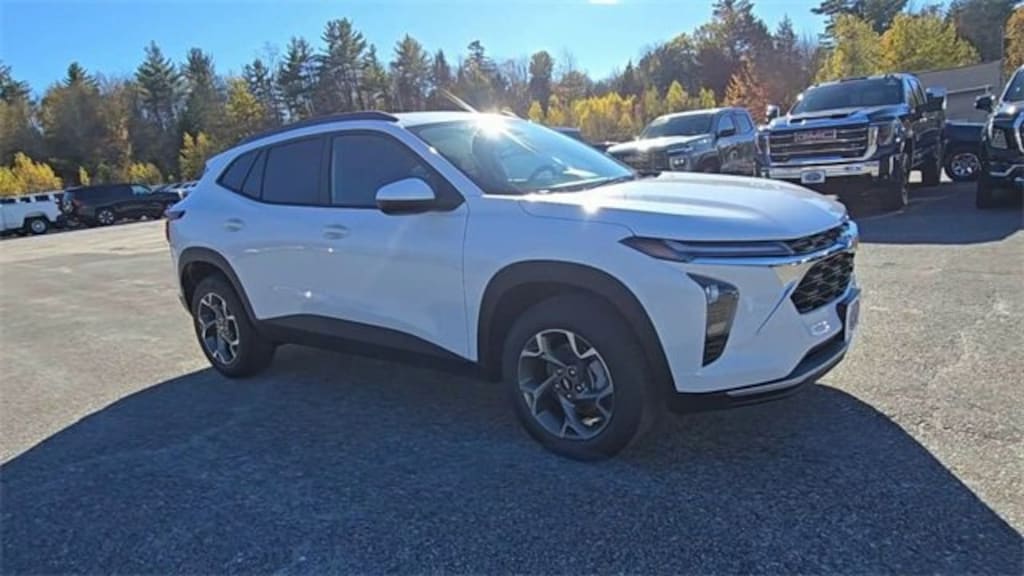 New 2026 Chevrolet Trax LT SUV