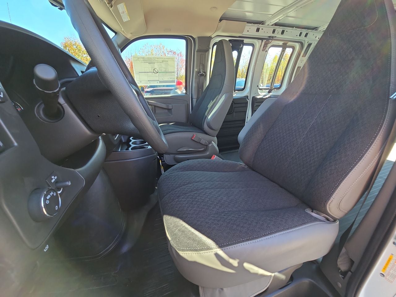 2025 Chevrolet Express Cargo Work Van - Photo 53