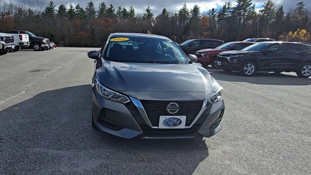 2021 Nissan Sentra SV photo 3