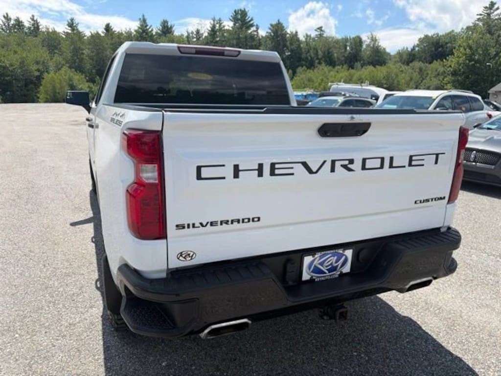 Used 2022 Chevrolet Silverado 1500 Custom Trail Boss Truck Crew Cab