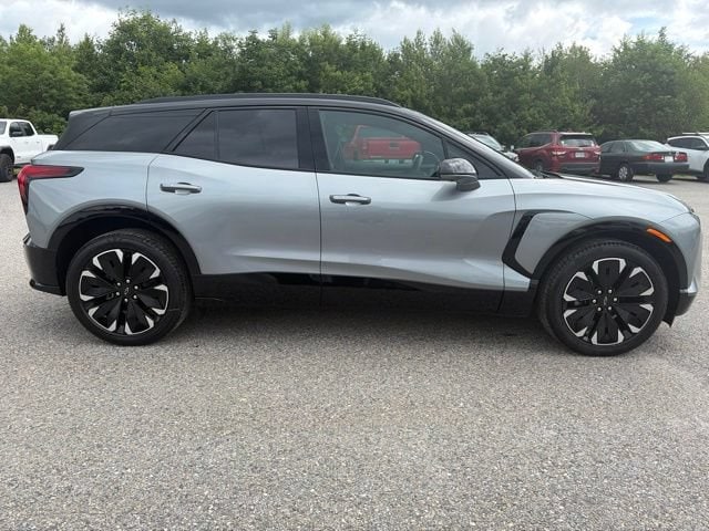 2026 Chevrolet Blazer EV RS - Photo 8