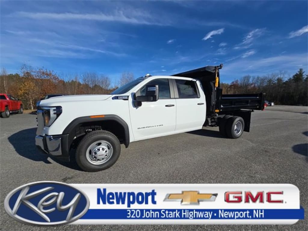New 2025 GMC Sierra 3500 HD Chassis Cab Pro Truck