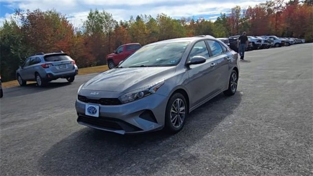 Used 2024 Kia Forte LXS Sedan