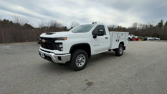 2025 Chevrolet Silverado 3500 HD Work Truck - Photo 4