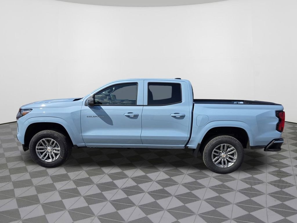 2025 Chevrolet Colorado LT - Photo 12