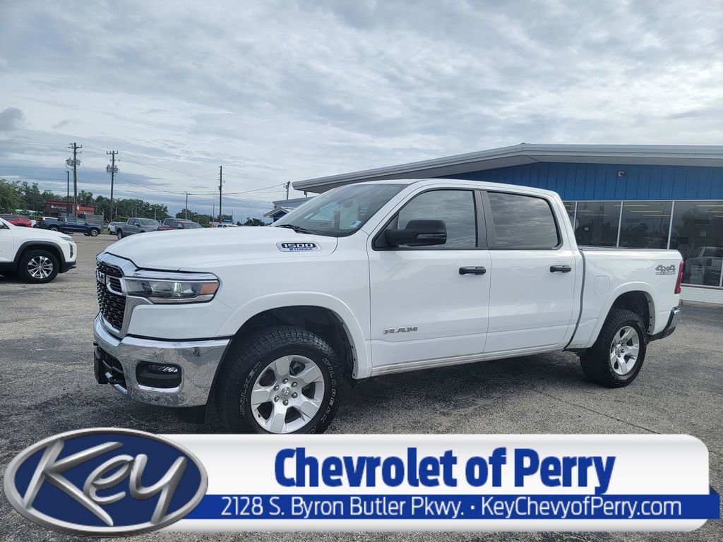 2025 RAM 1500 Big Horn/Lone Star 4x4 Crew Cab 5'7's photo