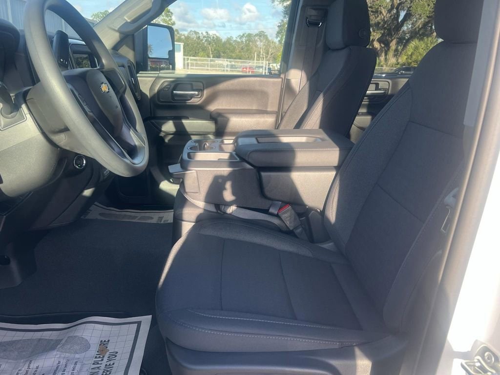 2026 Chevrolet Silverado 2500 HD Custom - Photo 15