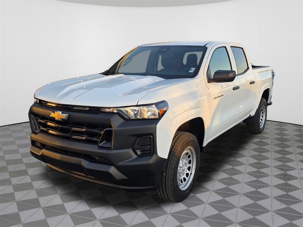 2026 Chevrolet Colorado Work Truck photo 2