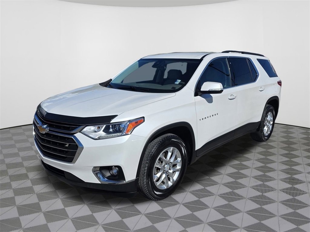 Used 2020 Chevrolet Traverse LT Cloth SUV