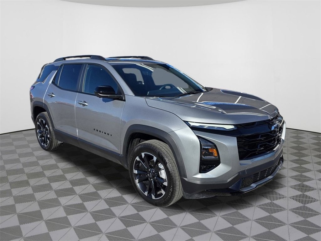 Used 2025 Chevrolet Equinox RS SUV