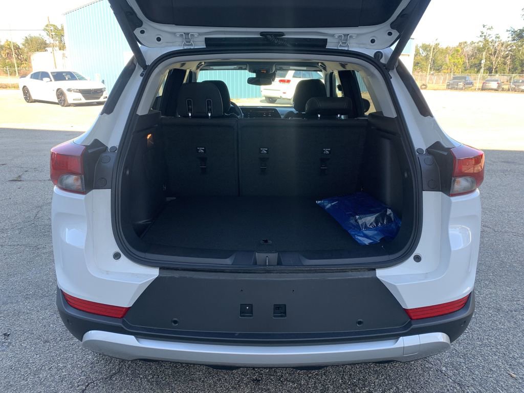 2025 Chevrolet Trailblazer LT - Photo 11