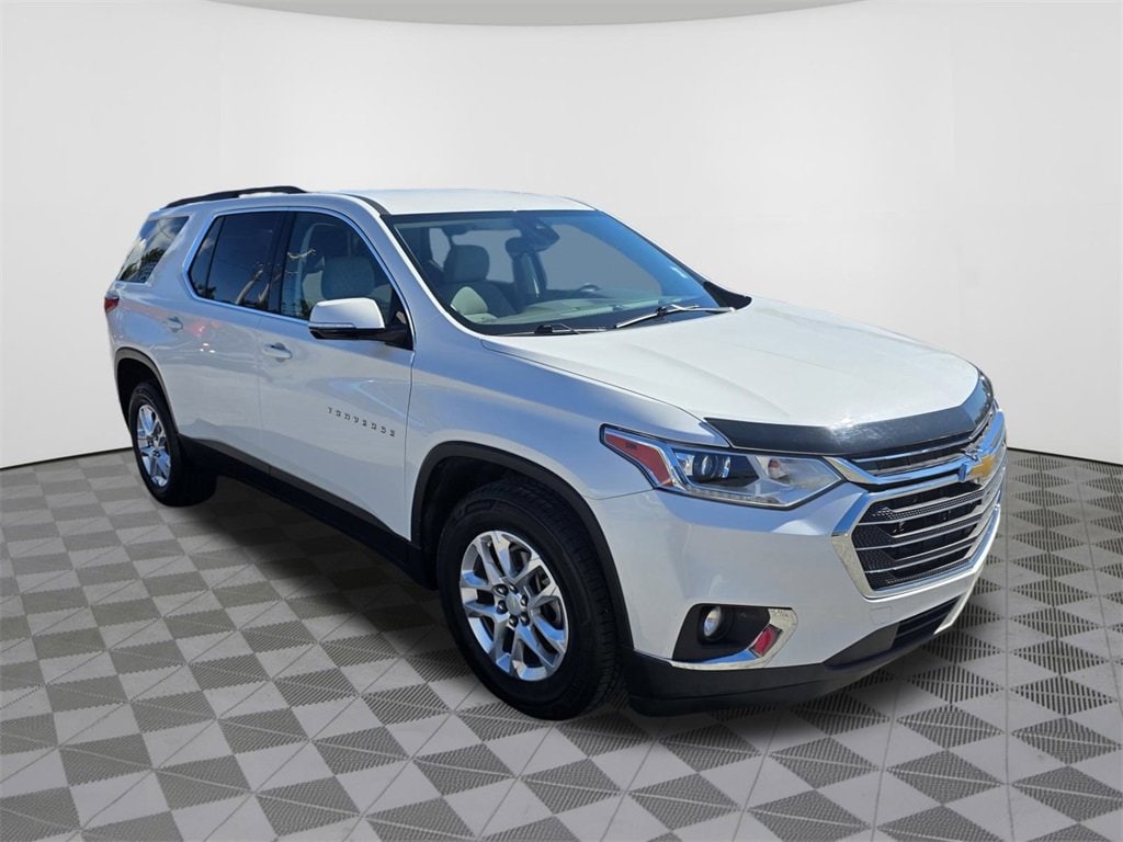 Used 2020 Chevrolet Traverse LT Cloth SUV
