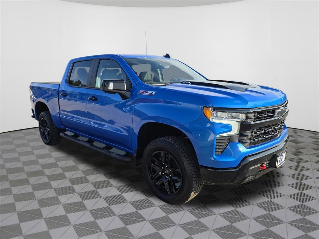 2025 Chevrolet Silverado 1500 LT Trail Boss photo 4
