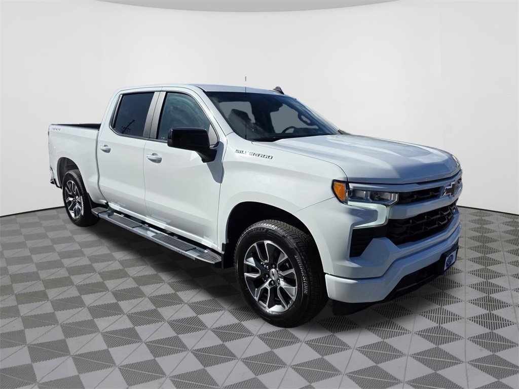 2025 Chevrolet Silverado 1500 RST photo 4