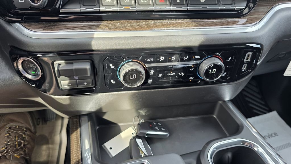 2025 Chevrolet Silverado 1500 RST - Photo 20