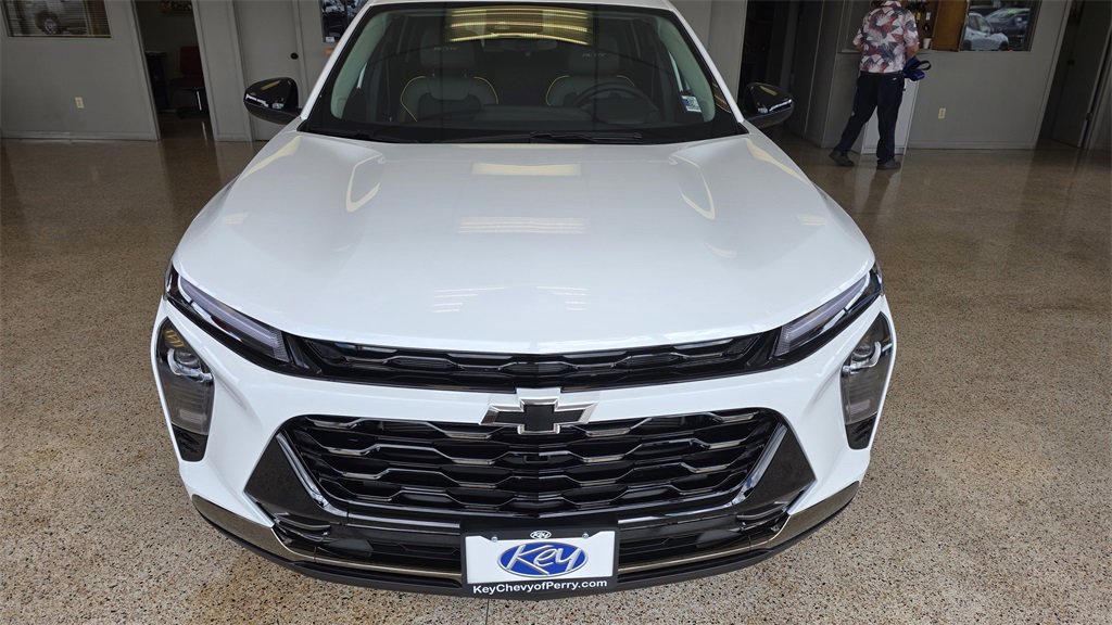 2025 Chevrolet Trax ACTIV photo 3