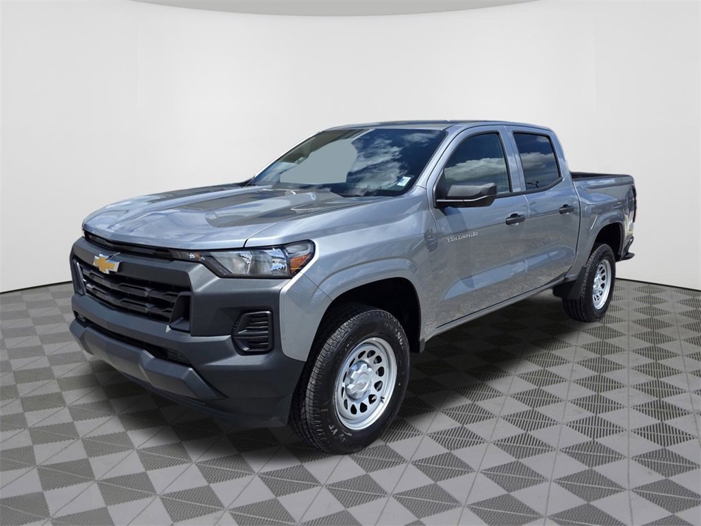 2026 Chevrolet Colorado Work Truck photo 2