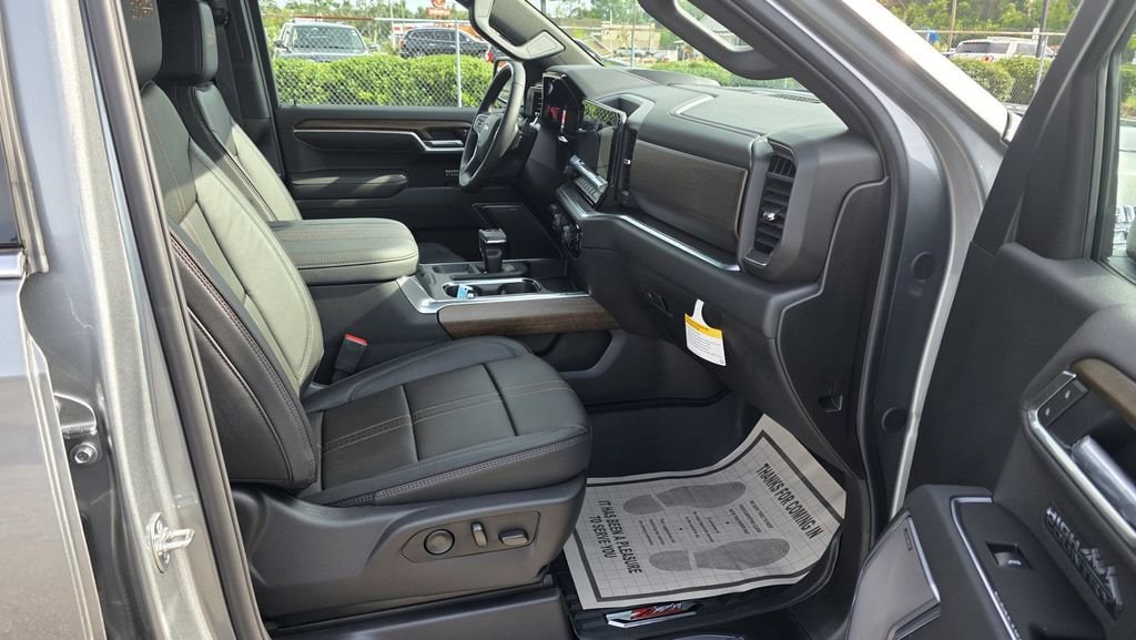 2026 Chevrolet Silverado 1500 High Country - Photo 6