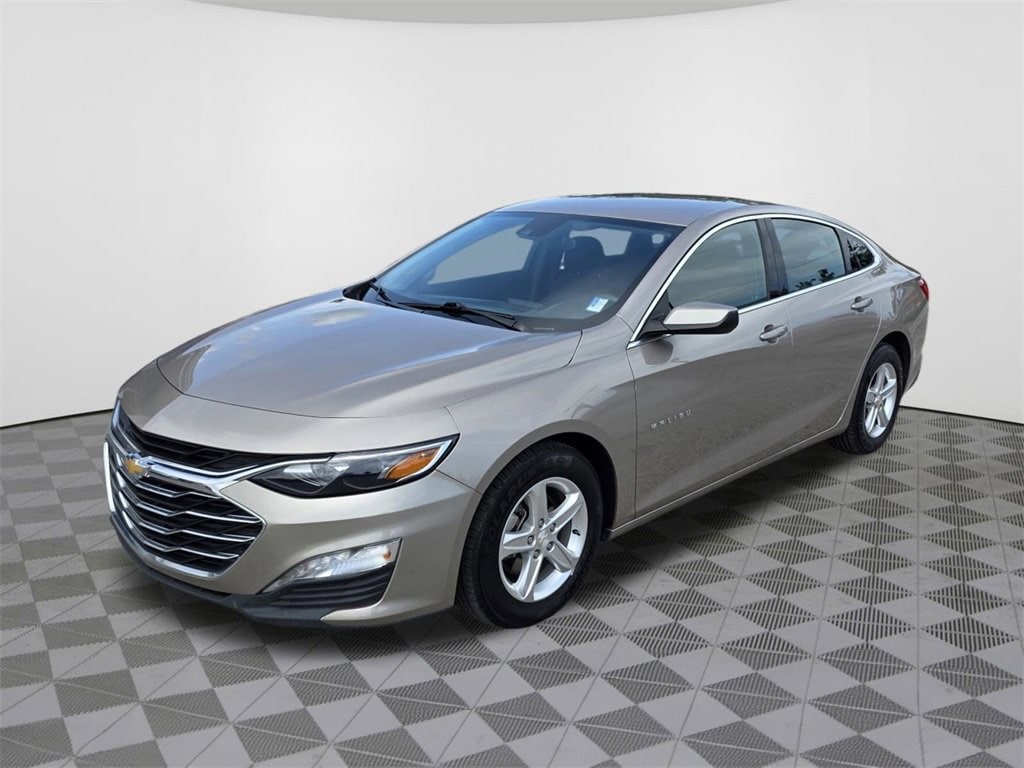 Used 2023 Chevrolet Malibu 1LT with VIN 1G1ZD5ST4PF212545 for sale in Perry, FL