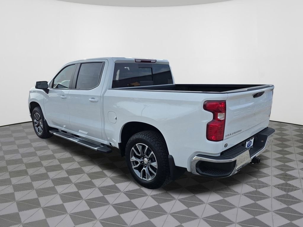 2025 Chevrolet Silverado 1500 LT - Photo 12