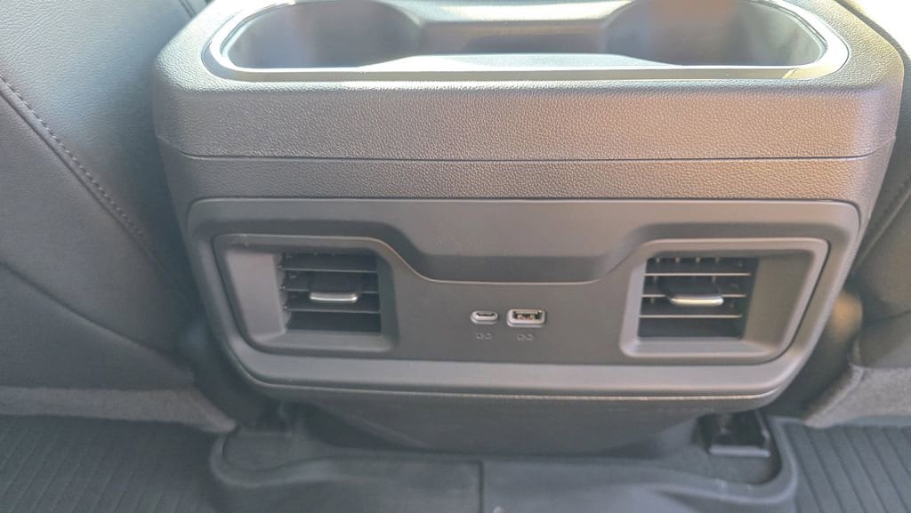 2025 Chevrolet Silverado 1500 LT Trail Boss - Photo 8