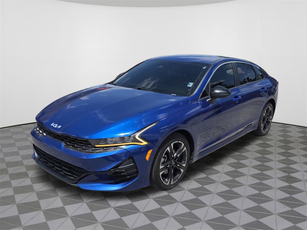 2022 Kia K5 GT-Line photo 2