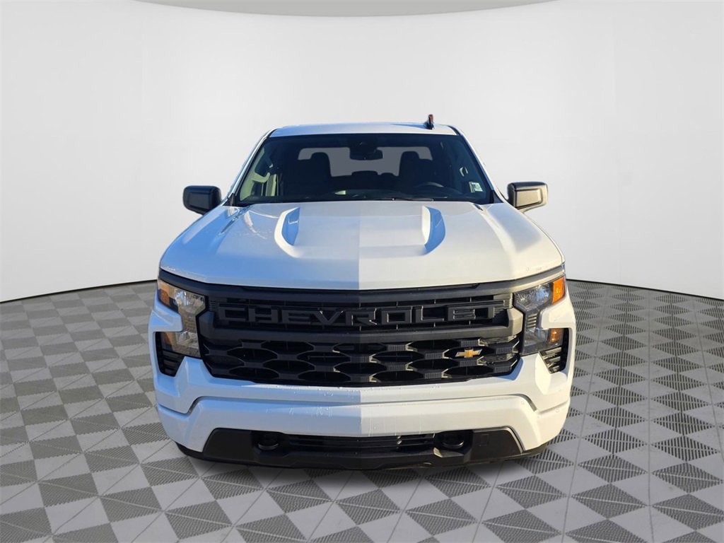 New 2026 Chevrolet Silverado 1500 Custom Truck