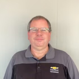 Staff member John Linton from ID_29b339d33483