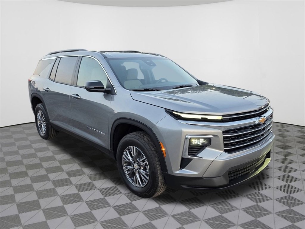 New 2026 Chevrolet Traverse LT SUV
