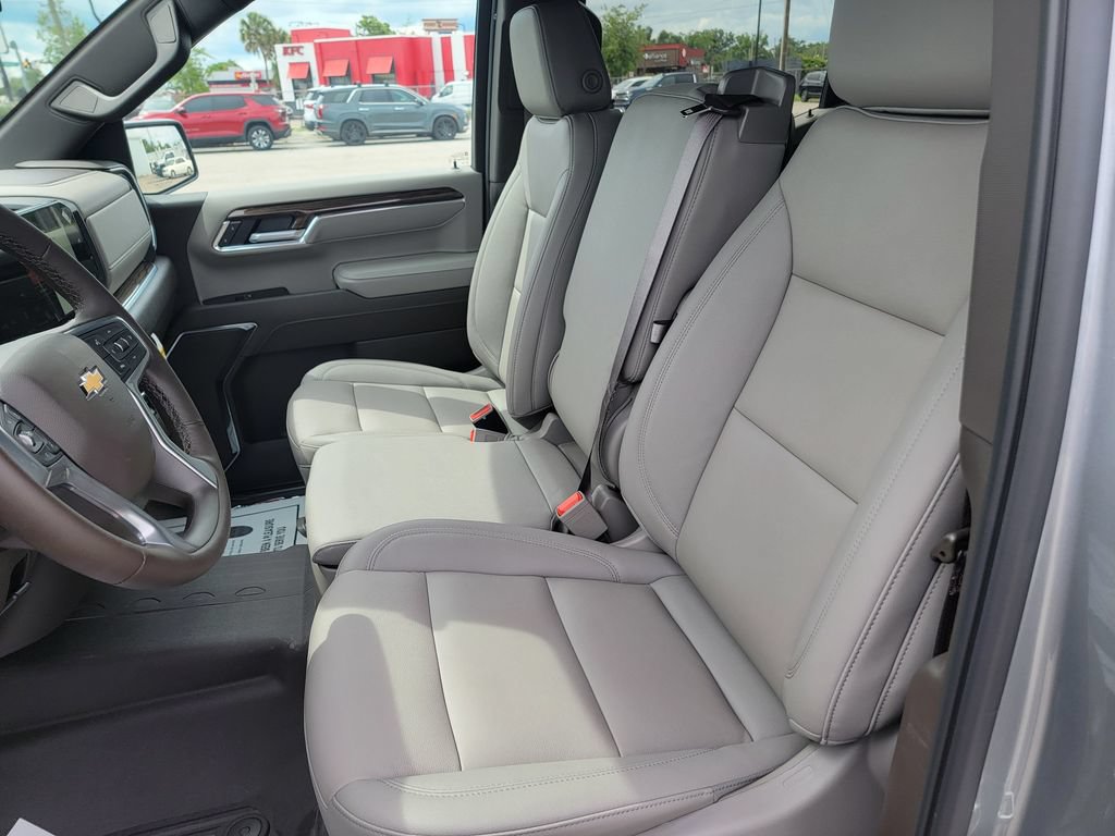 2026 Chevrolet Silverado 1500 LT - Photo 24