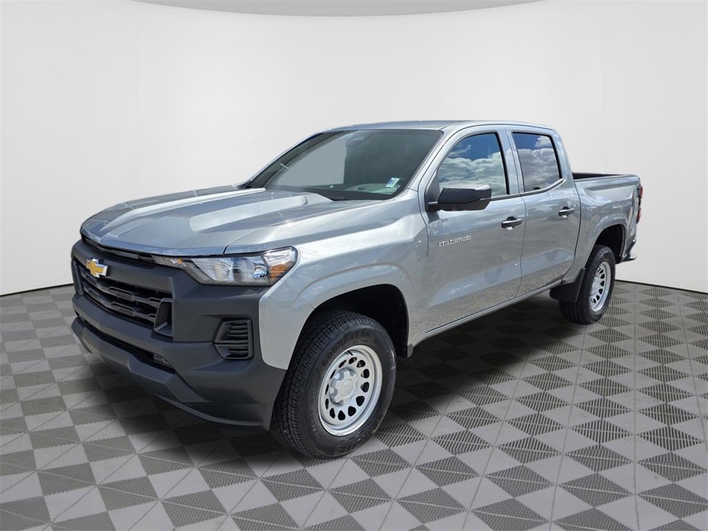 2026 Chevrolet Colorado Work Truck photo 2