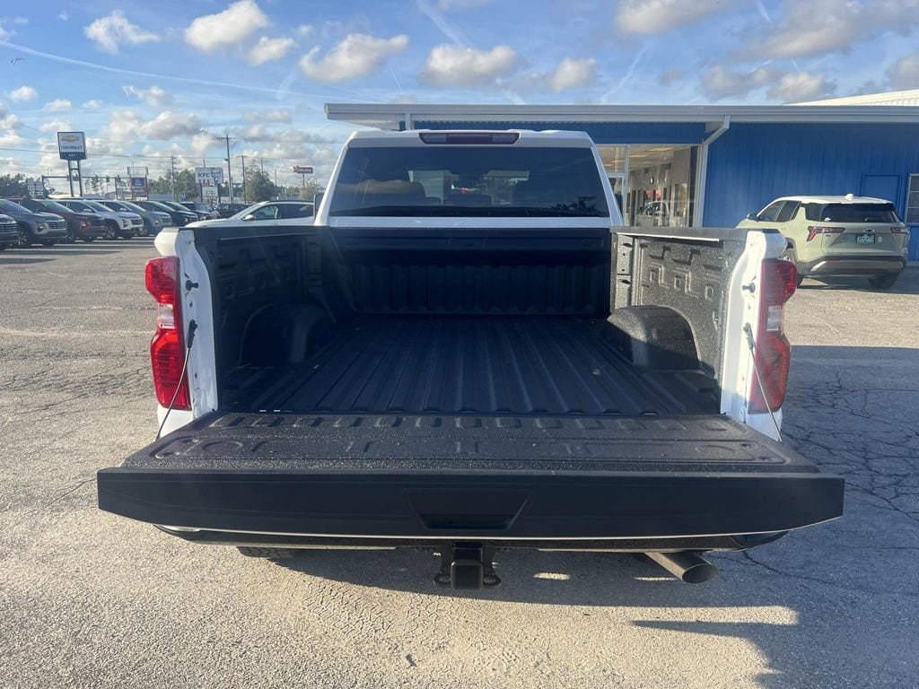 2026 Chevrolet Silverado 2500 HD Custom - Photo 10