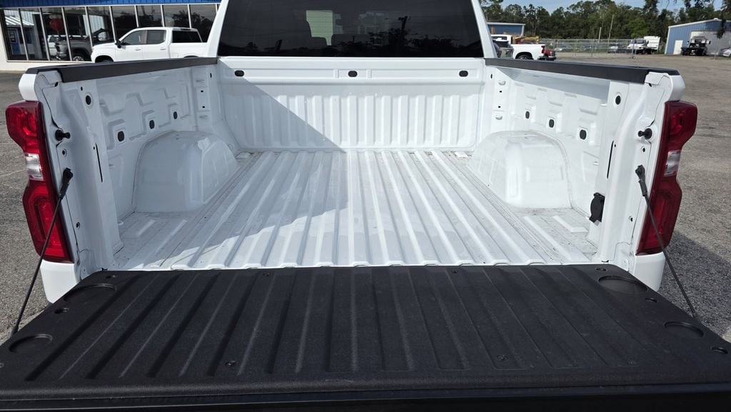 2025 Chevrolet Silverado 1500 RST - Photo 10