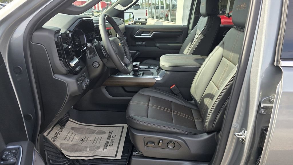 2026 Chevrolet Silverado 1500 High Country - Photo 15