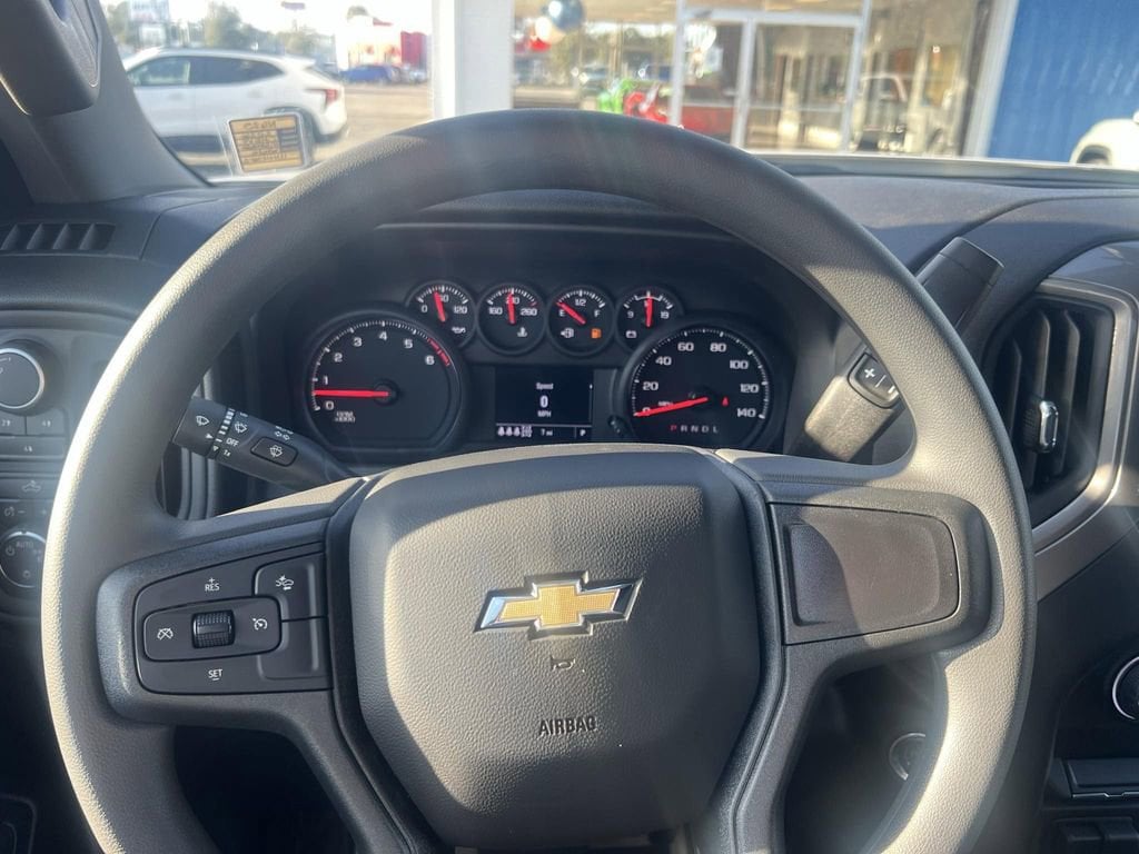 2026 Chevrolet Silverado 2500 HD Custom - Photo 18