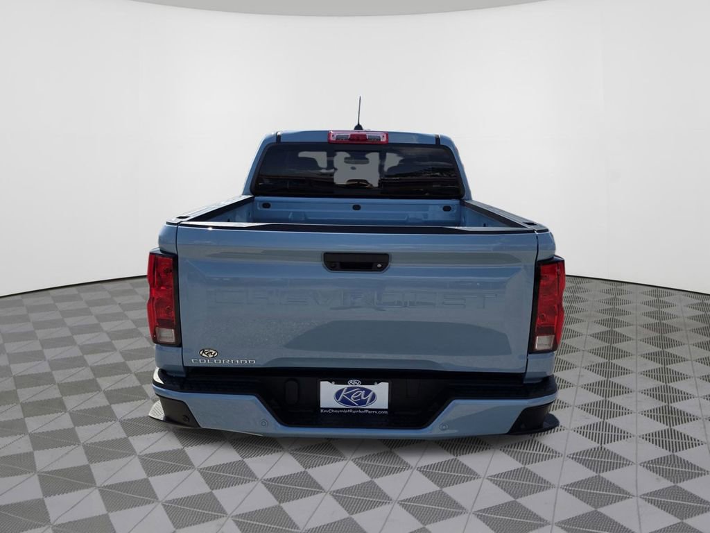 2025 Chevrolet Colorado LT - Photo 9
