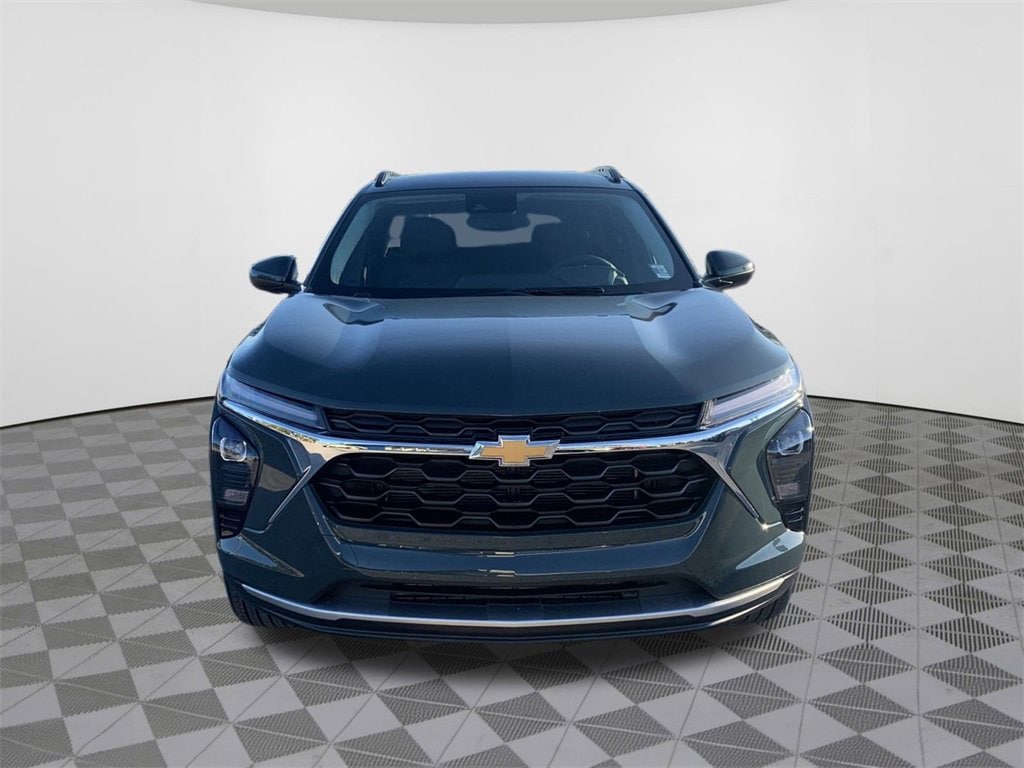 New 2026 Chevrolet Trax LT SUV